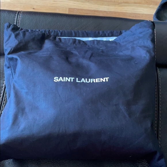 Medium Loulou Matelassé Leather Shoulder Bag - Picture 3 of 7